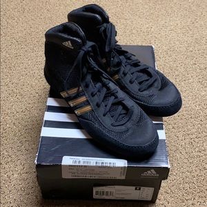 New Adidas wrestling shoes with the box, size 7.5
